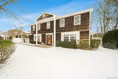 62 Canterbury Drive, Hauppauge, NY 11788 - Photo 4