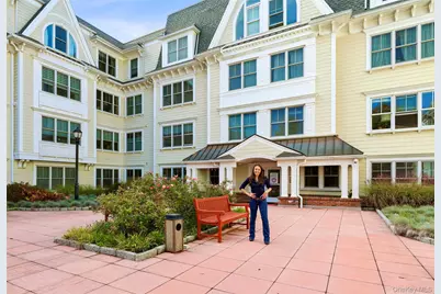 225 Stanley Avenue #405, Mamaroneck, NY 10543 - Photo 1
