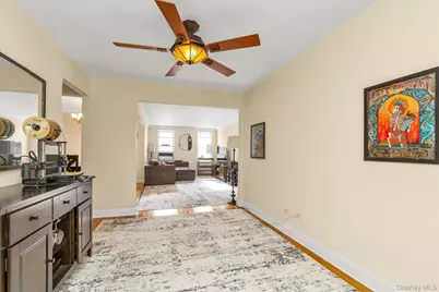 67-12 Yellowstone Boulevard #E8, Forest Hills, NY 11375 - Photo 4