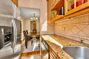 67-12 Yellowstone Blvd, Forest Hills, NY 11375 - Photo 8