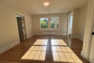 14-30 160th St, Whitestone, NY 11357 - Photo 6