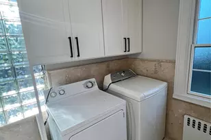 14-30 160th St, Whitestone, NY 11357 - Photo 12