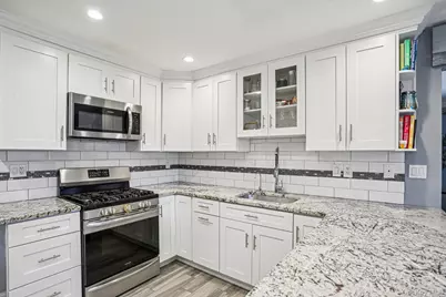 44 Minuteman Circle, Orangeburg, NY 10962 - Photo 16