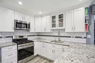 44 Minute Man Cir, Orangeburg, NY 10962 - Photo 16