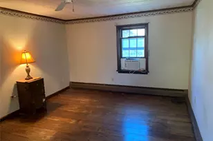 25 Alden Pl, Millbrook, NY 12545 - Photo 10