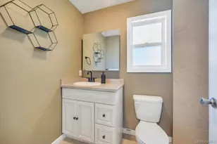 145A Hampton Ave, Mastic, NY 11950 - Photo 24