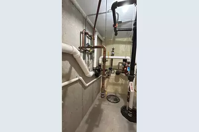 6014 Menahan Street, Ridgewood, NY 11385 - Photo 12