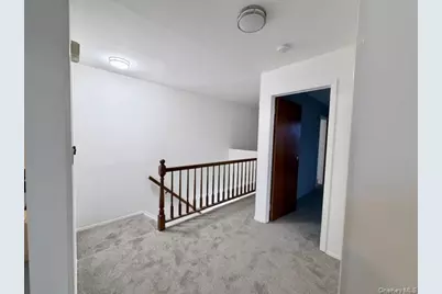 42 Greenmeadow Drive, Babylon, NY 11702 - Photo 6