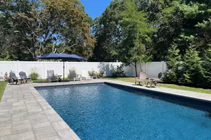 7 Huckleberry Ln, Hampton Bays, NY 11946 - Photo 20