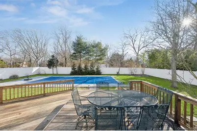 7 Huckleberry Lane, Hampton Bays, NY 11946 - Photo 16