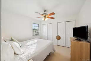 7 Huckleberry Ln, Hampton Bays, NY 11946 - Photo 12