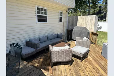 7 Huckleberry Lane, Hampton Bays, NY 11946 - Photo 20