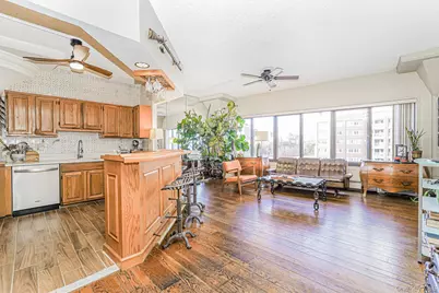 10 Bay Street Landing #5J, New York, NY 10301 - Photo 4