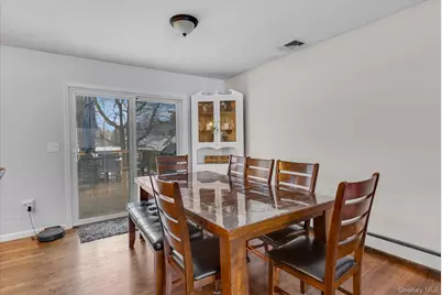 11 17th Avenue, Ronkonkoma, NY 11779 - Photo 4