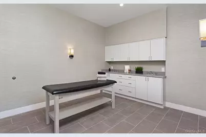 25102 Aspenwood Drive, Plainview, NY 11803 - Photo 44