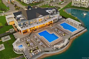 25102 Aspenwood Dr, Plainview, NY 11803 - Photo 24