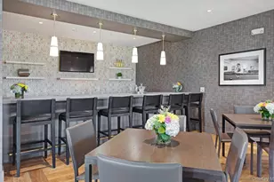 25102 Aspenwood Dr, Plainview, NY 11803 - Photo 38