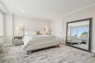 100 Hilton Ave, Garden City, NY 11530 - Photo 22