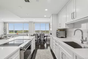 100 Hilton Ave, Garden City, NY 11530 - Photo 12