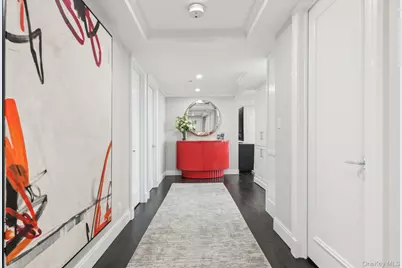 100 Hilton Avenue #901, Garden City, NY 11530 - Photo 2