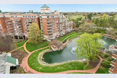 100 Hilton Avenue #901, Garden City, NY 11530 - Photo 34