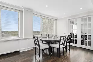 100 Hilton Ave, Garden City, NY 11530 - Photo 16