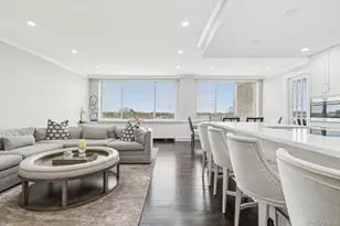 100 Hilton Ave, Garden City, NY 11530 - Photo 6