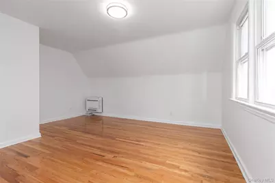 82-51 257th #1, Glen Oaks, NY 11004 - Photo 24