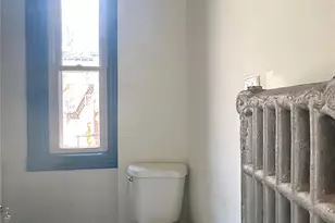 23 Dubois St, Newburgh, NY 12550 - Photo 6