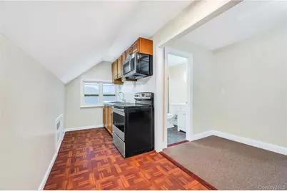 100-19 160th Avenue, Howard Beach, NY 11414 - Photo 26