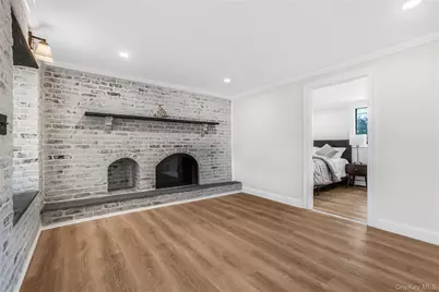 107 Beverly Road, Massapequa, NY 11758 - Photo 4