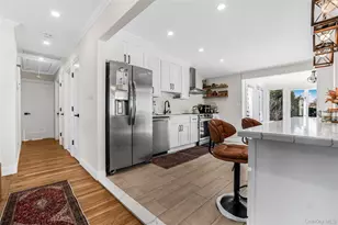 107 Beverly Rd, Massapequa, NY 11758 - Photo 12