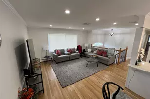 107 Beverly Rd, Massapequa, NY 11758 - Photo 32