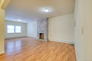 94 Johnston St, Newburgh, NY 12550 - Photo 8