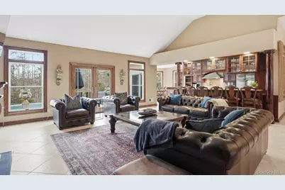 131 Malloy Drive, East Quogue, NY 11942 - Photo 2