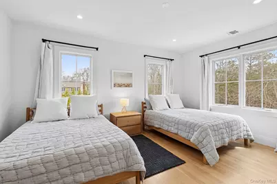 8 Sweetgrass Road, Westhampton, NY 11977 - Photo 12