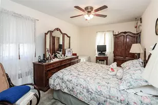 20-37 37th St, Astoria, NY 11105 - Photo 14