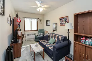 20-37 37th St, Astoria, NY 11105 - Photo 16