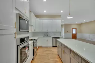 Nc Pine St, Port Jefferson, NY 11776 - Photo 14