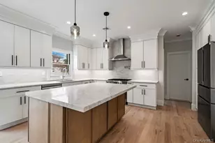 35 Main Pkwy, Plainview, NY 11803 - Photo 22