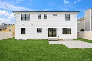 35 Main Pkwy, Plainview, NY 11803 - Photo 40