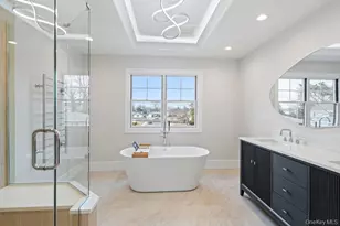 35 Main Pkwy, Plainview, NY 11803 - Photo 36