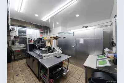 104-05 101 Ave, Richmond Hill, NY 11416 - Photo 4