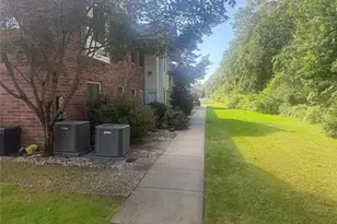 5 Laramie, Coram, NY 11727 - Photo 34