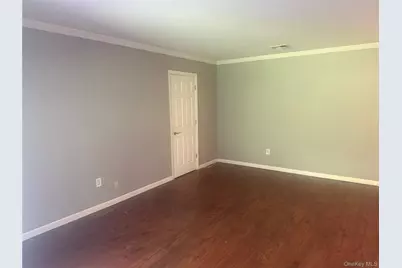 5 Laramie, Coram, NY 11727 - Photo 10