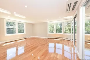 87 Dunlop Rd, Huntington, NY 11743 - Photo 18