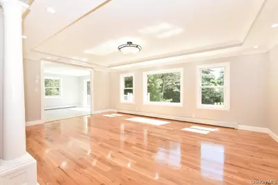 87 Dunlop Road, Huntington, NY 11743 - Photo 6