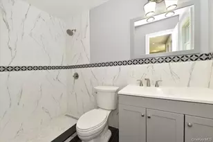 87 Dunlop Rd, Huntington, NY 11743 - Photo 14