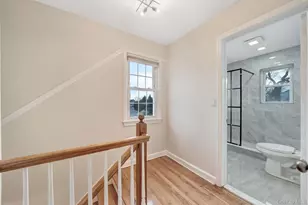 6 Elliott Pl, Freeport, NY 11520 - Photo 10