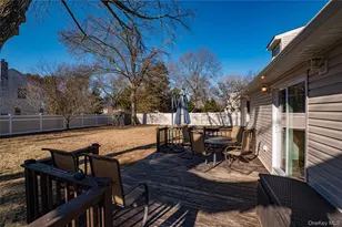 75 Hazard Ave, Huntington Station, NY 11746 - Photo 8